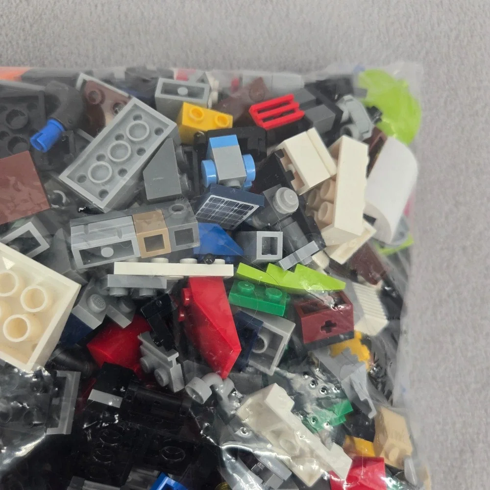 LEGO 2lb 2oz Bulk Mixed Bricks Plates Specialty Pieces Multicolor Creative Lot